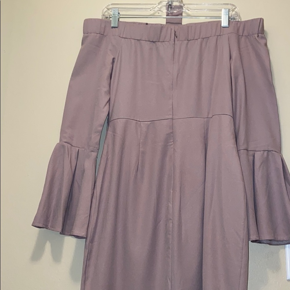 Dress - Picture 4 of 4